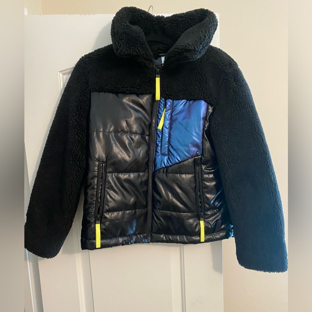 MARC NEW YORK Neon blue and black puffer